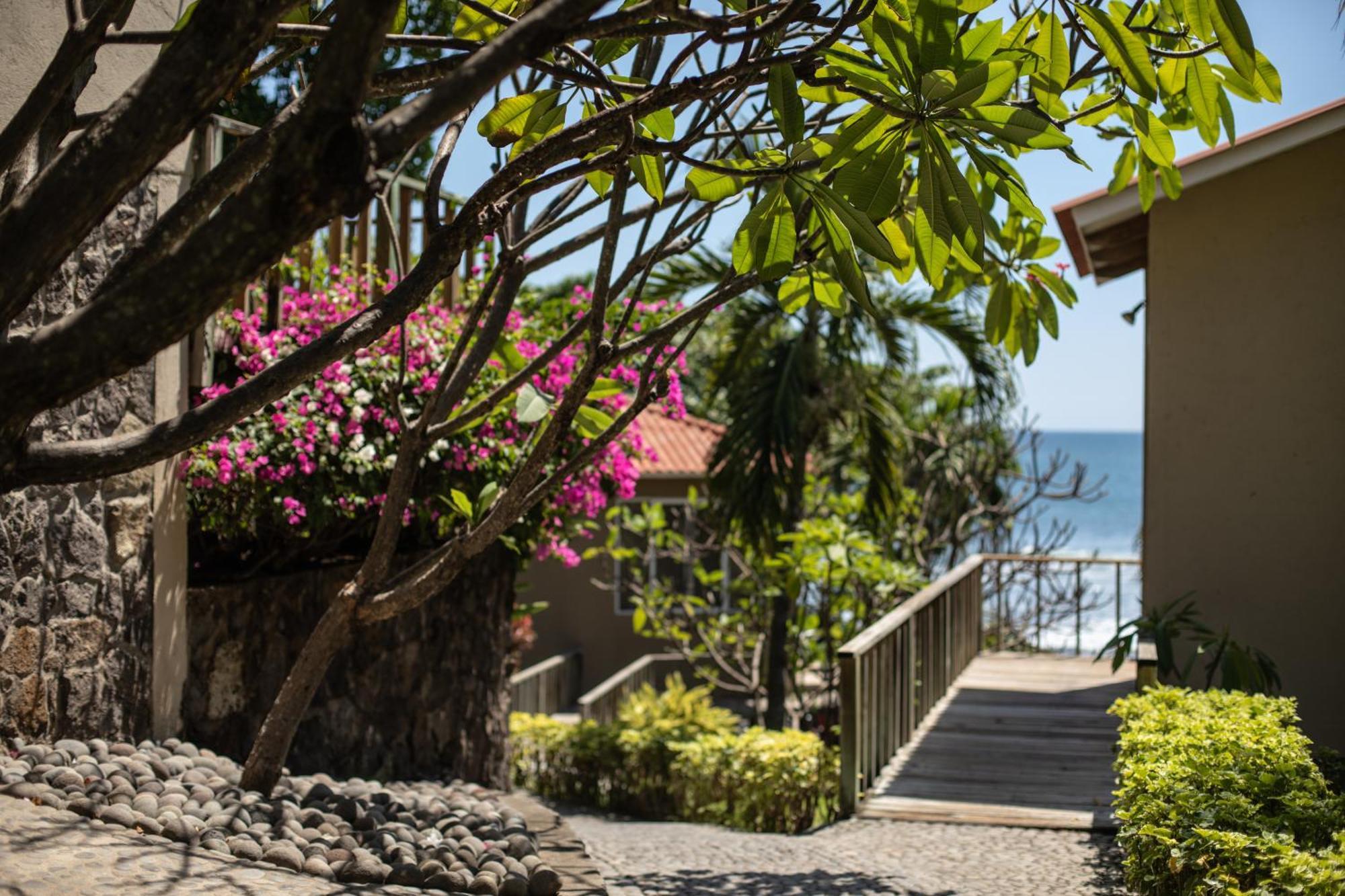 Casa De Mar Hotel And Villas ラ・リベルタード エクステリア 写真